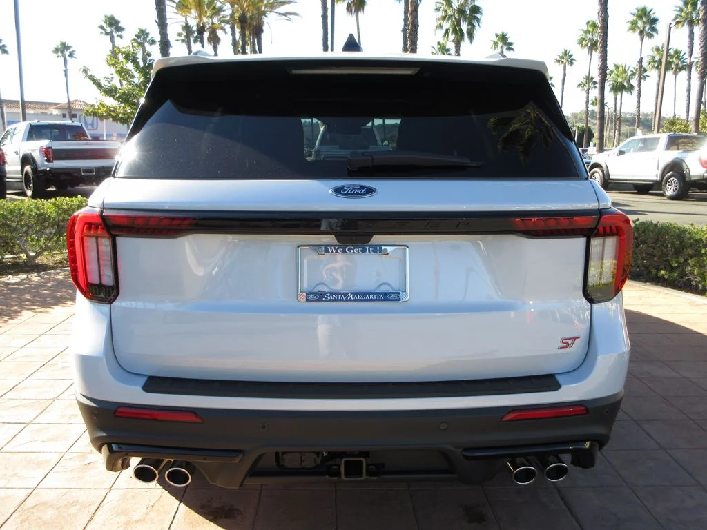 New 2026 Space White Metallic Ford ST image 3