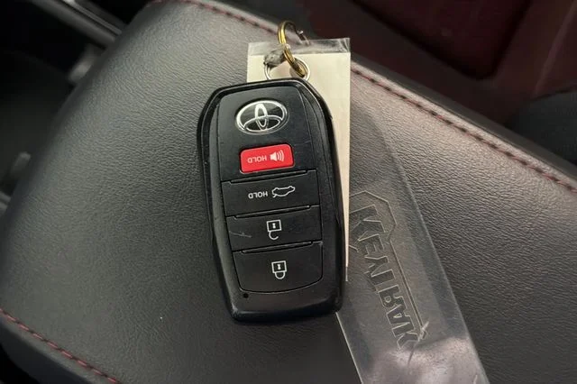 Used 2024 Ice Cap Toyota SE image 13