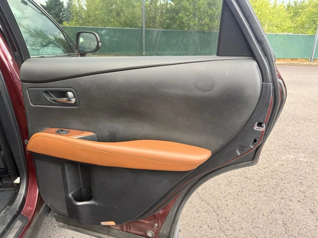 Used 2014 Claret Mica Lexus 350 image 22