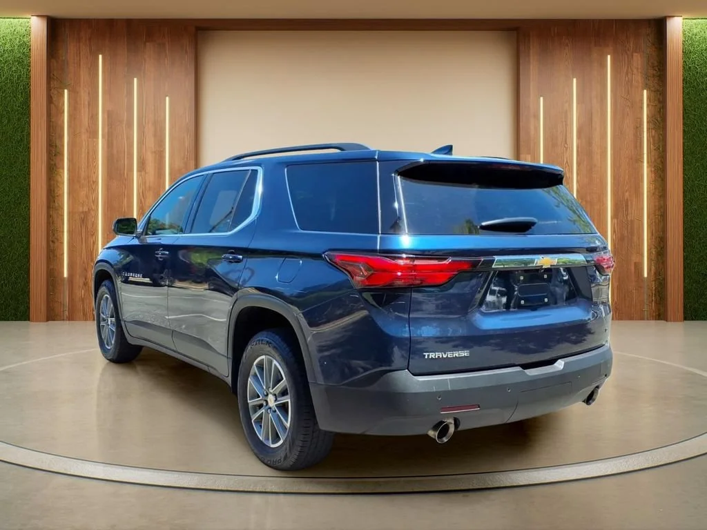 Used 2022 Northsky Blue Metallic Chevrolet LT Cloth image 30