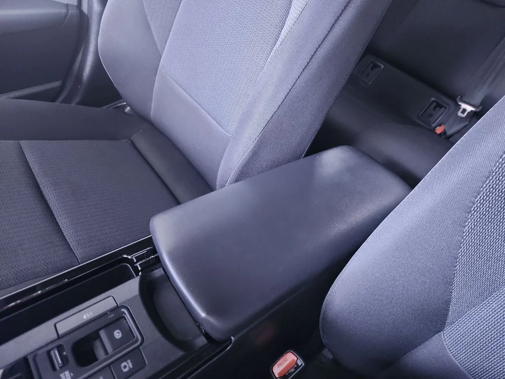2023 Toyota Prius LE - Photo 20