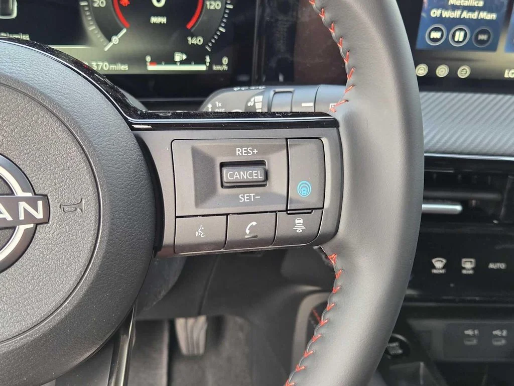 New 2026 Arctic Ice Blue Metallic / Super Black Two-tone Nissan SR image 25