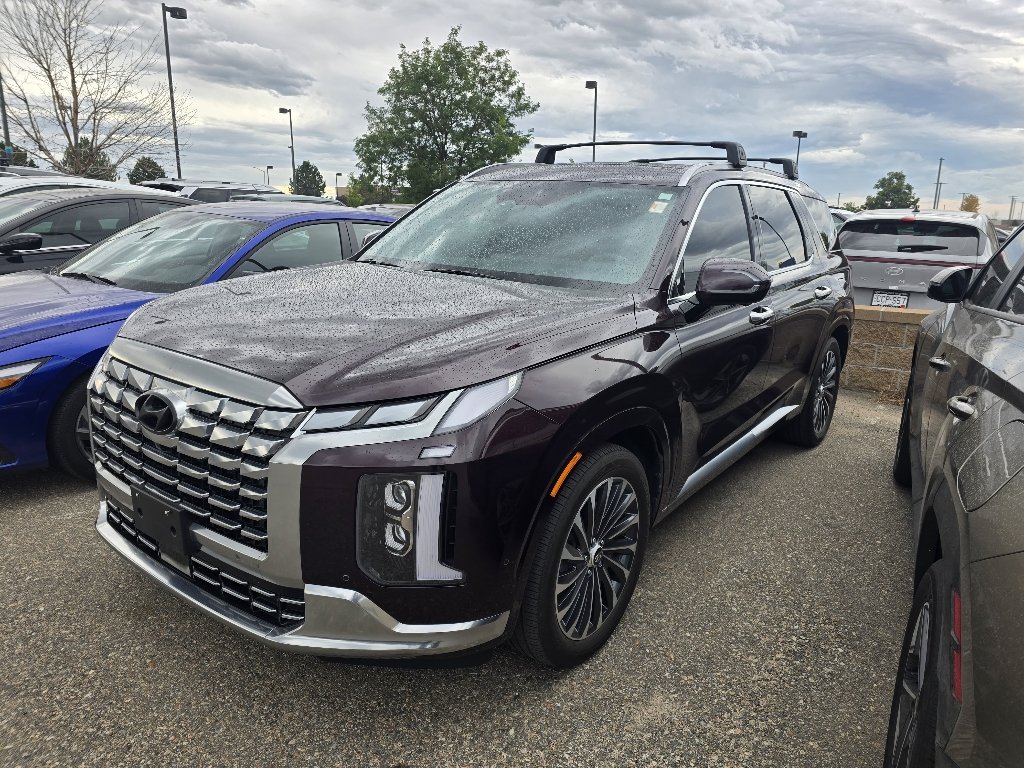Used 2024 Sierra Burgundy Hyundai Calligraphy image 11