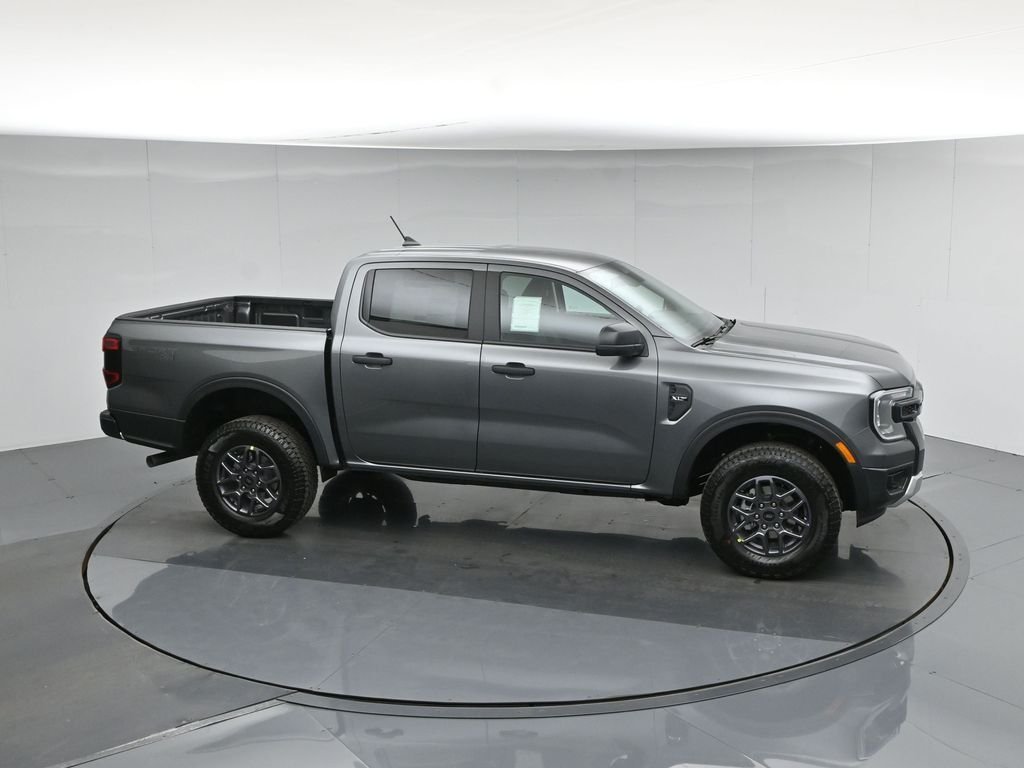 New 2026 Carbonized Gray Metallic Ford XLT image 50
