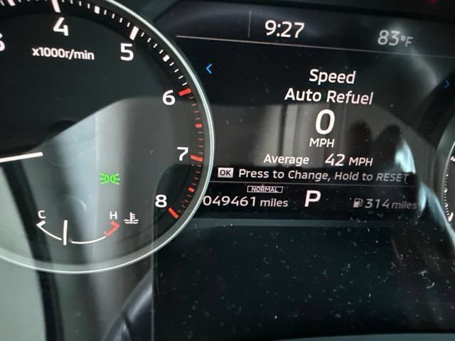 Used 2023 Gray Mitsubishi SE image 2