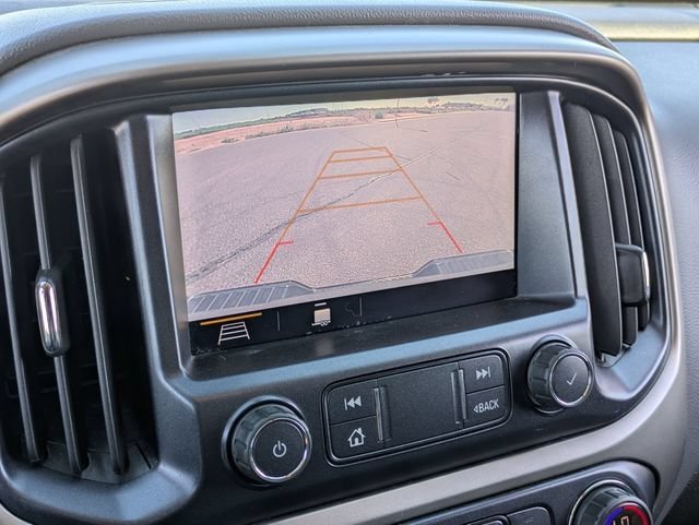 Used 2019 Black Chevrolet Z71 image 22