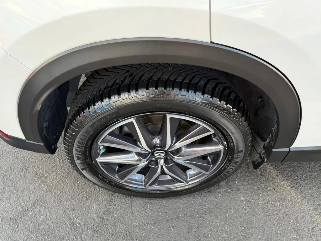 Used 2017 Snowflake White Pearl Metallic Mazda Grand Select image 6