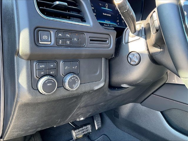 Used 2024 Black Chevrolet RST image 31