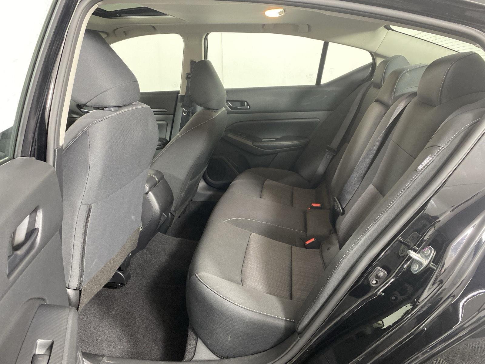 Used 2024 Super Black Nissan 2.5 SV image 24