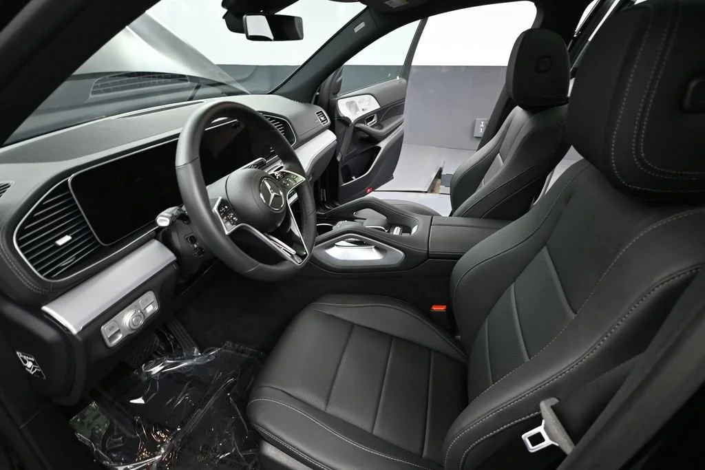 Used 2026 Black Mercedes-Benz GLS 450 image 17