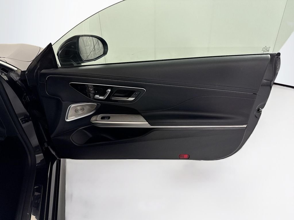 Certified Used 2025 Graphite Gray Metallic Mercedes-Benz CLE 300 image 25