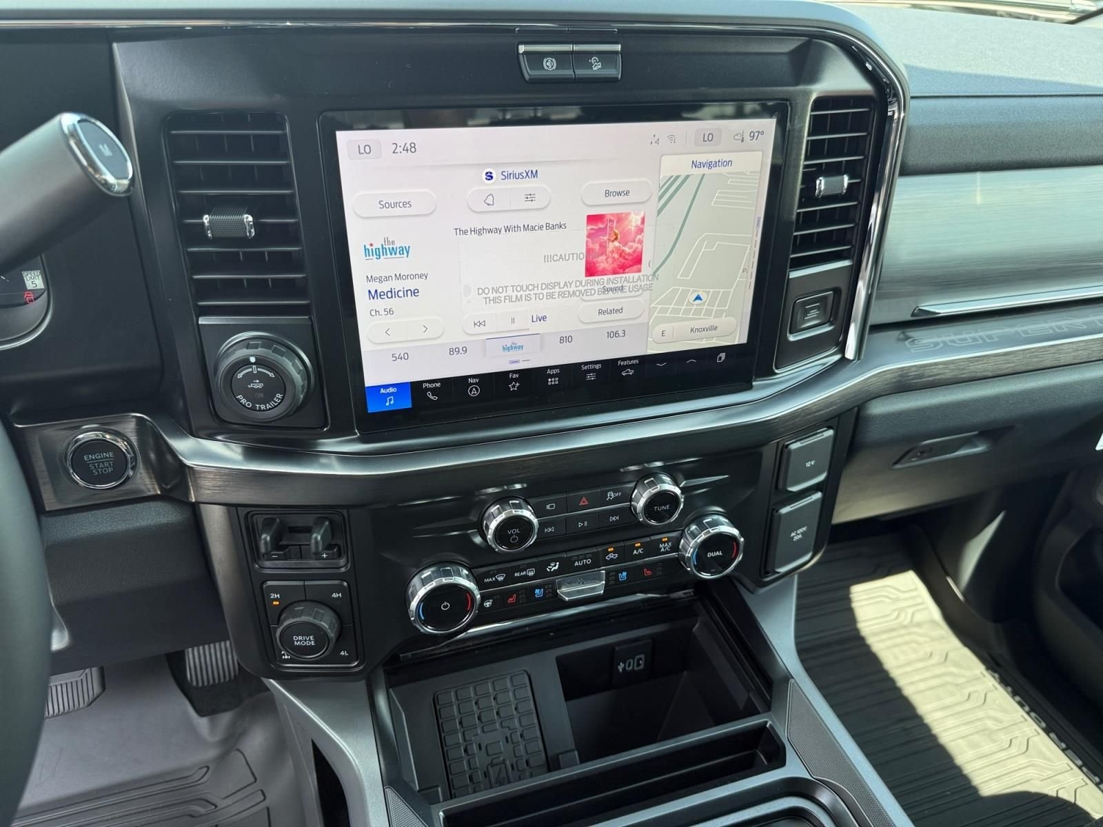 New 2026 Glacier Gray Metallic Tri-Coat Ford F-350® Lariat® image 17