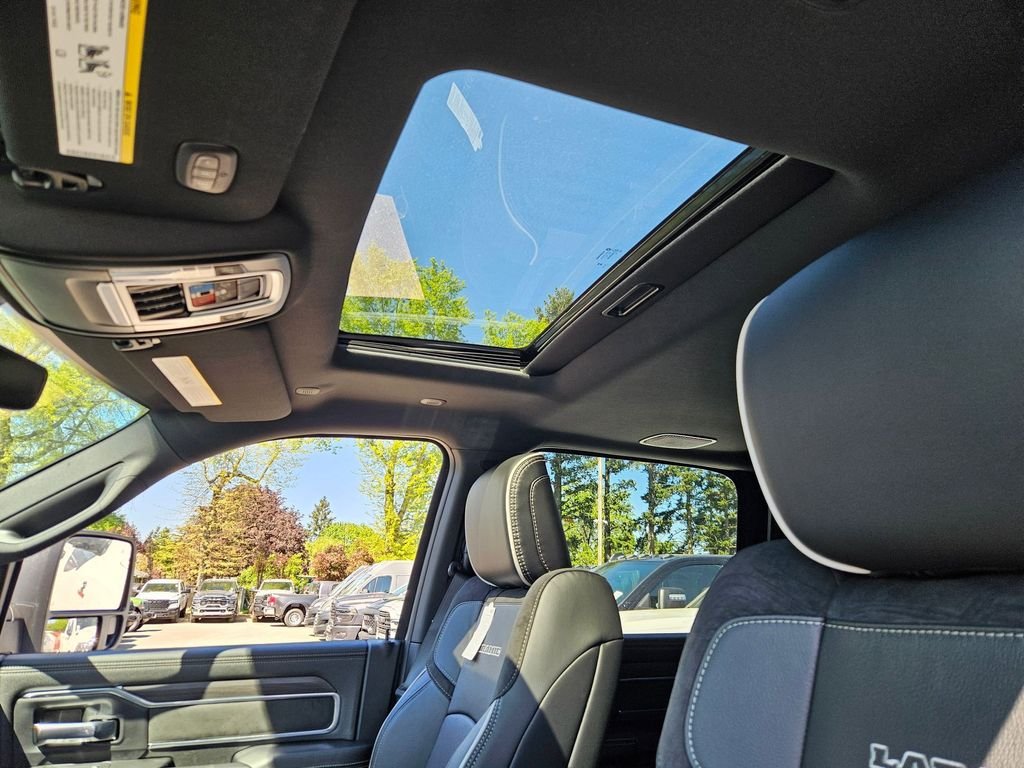 New 2026 Bright White Clear-Coat Exterior Paint RAM Laramie image 29