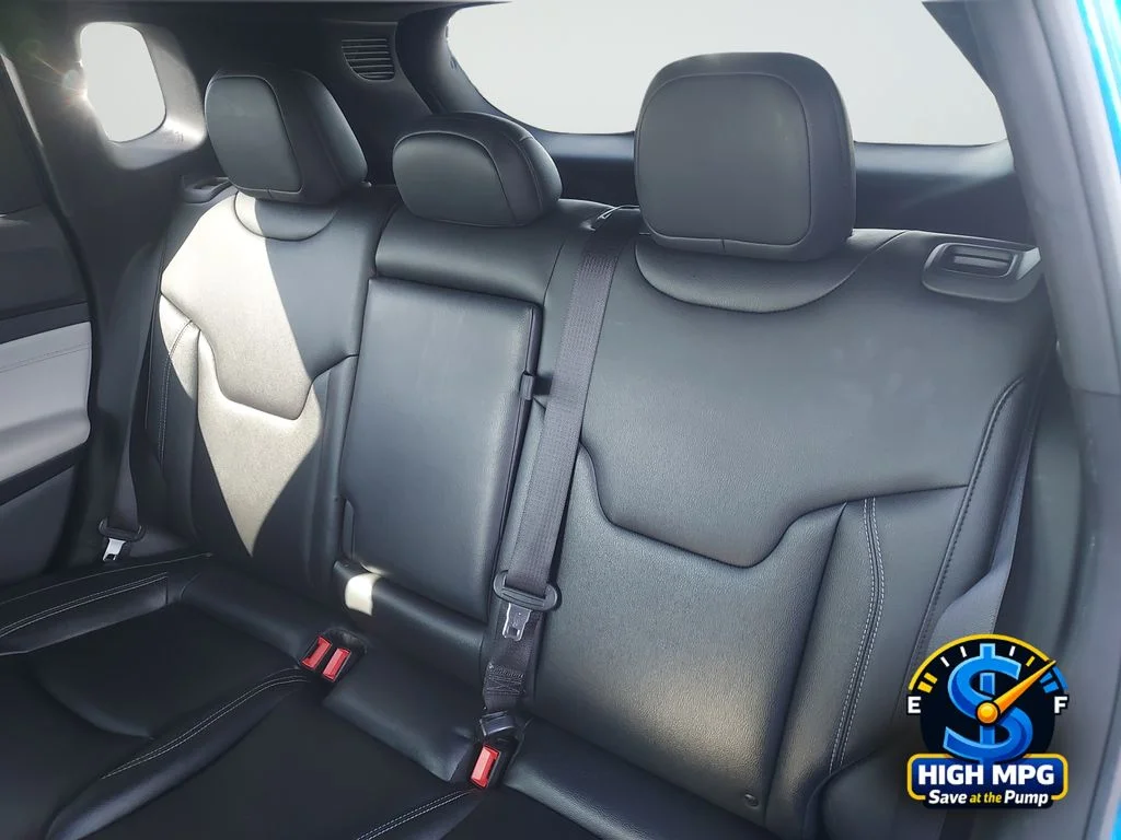 Used 2025 Blue Jeep Limited image 34