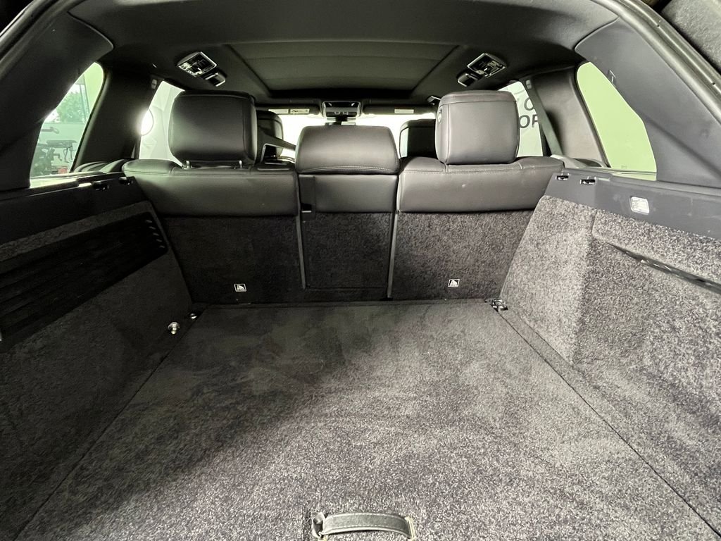 Used 2021 Black Land Rover Westminster image 19