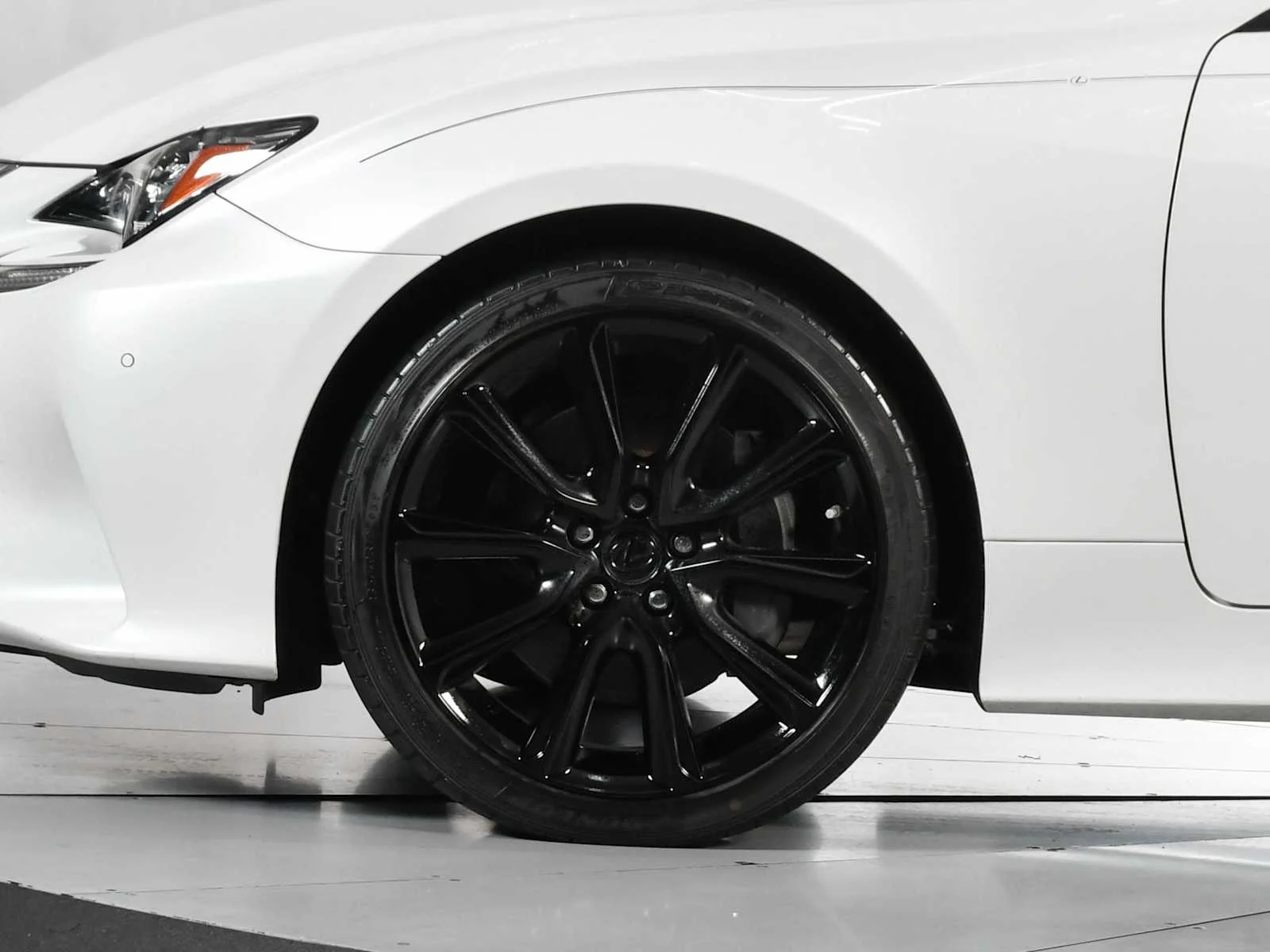 Used 2015 Starfire Pearl Lexus  image 12