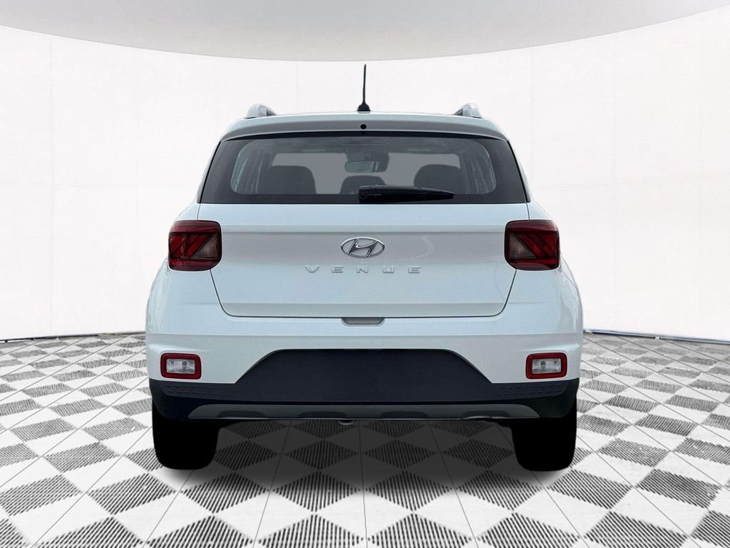 New 2026 White Hyundai SEL image 10