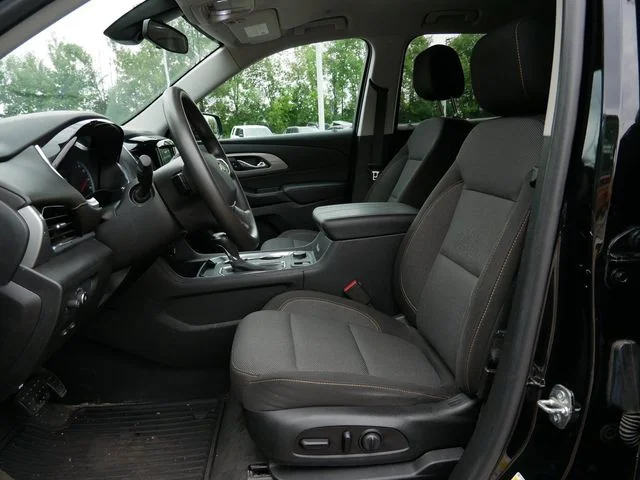Used 2020 Black Chevrolet LS image 15