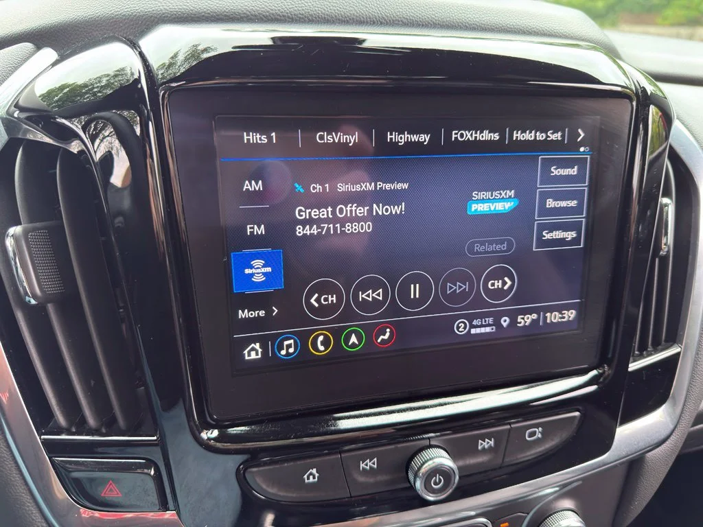 Used 2023 Red Chevrolet RS image 45