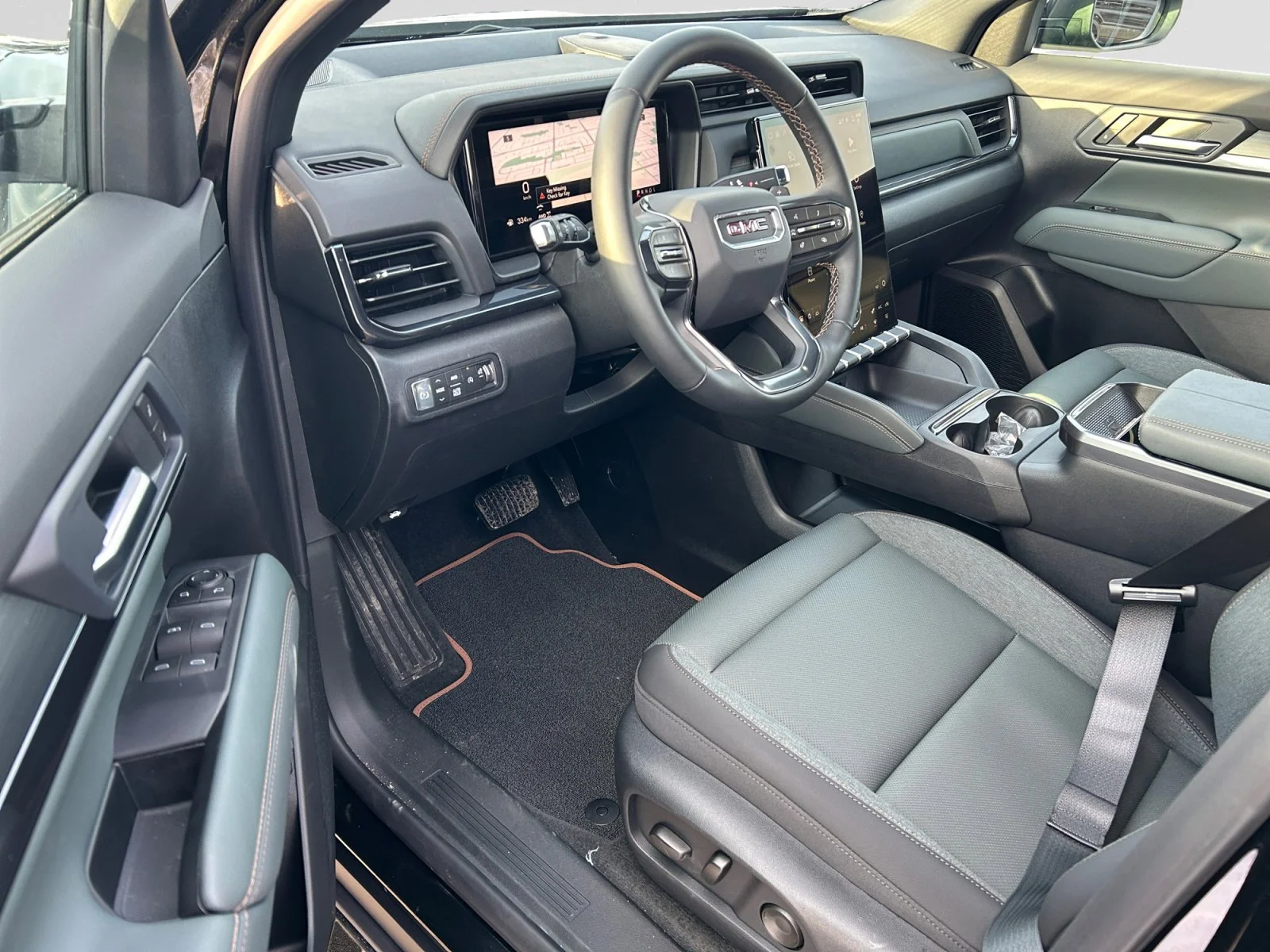 New 2026 Ebony Twilight Metallic GMC AWD AT4 image 13