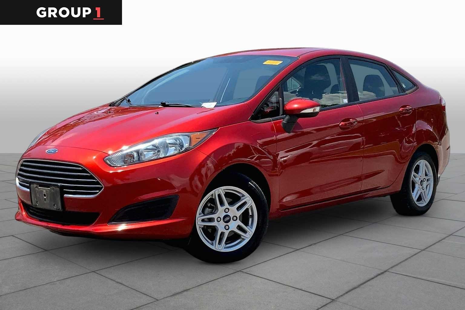 2019 Ford Fiesta SE Sedan's photo