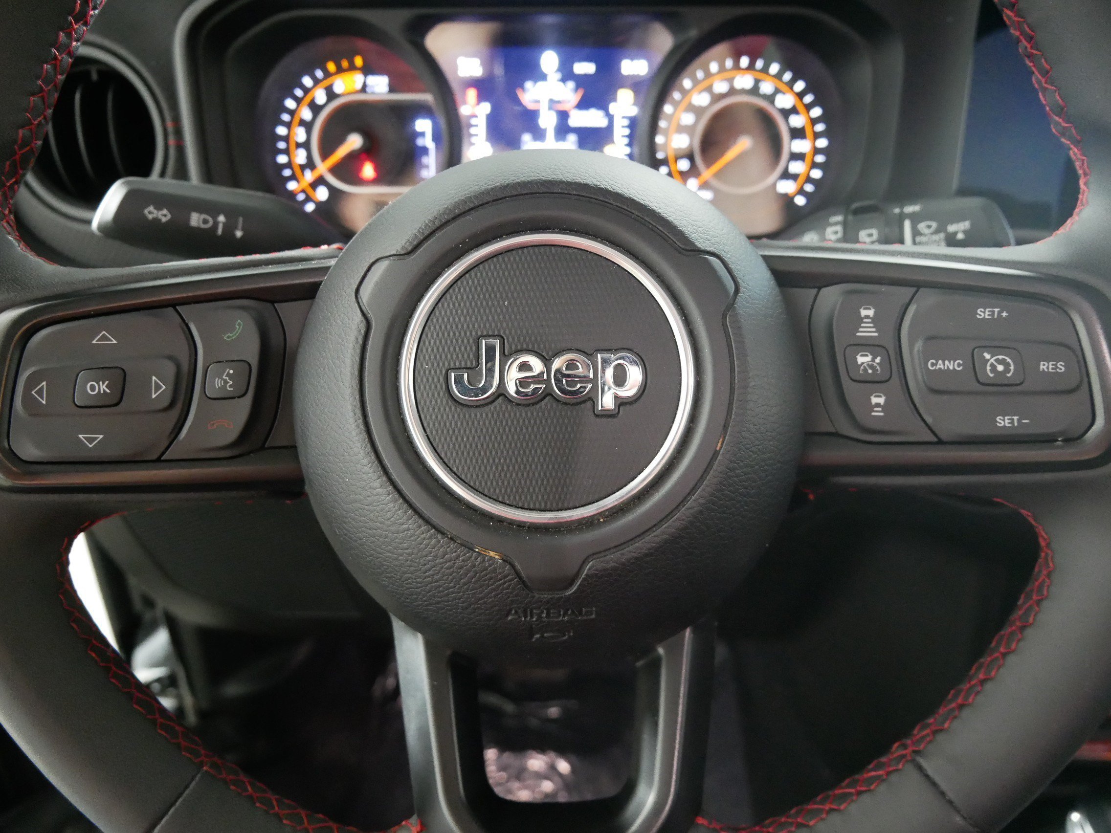 2024 Jeep Wrangler 4-Door Rubicon - Photo 25