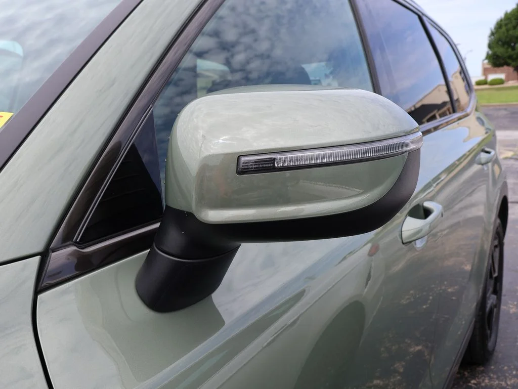 Used 2024 Jungle Green Kia EX X-Line image 14