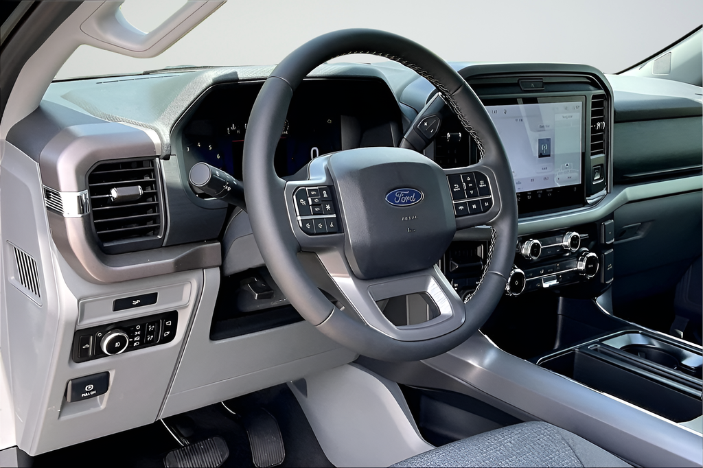 New 2026 Black Ford XLT image 7