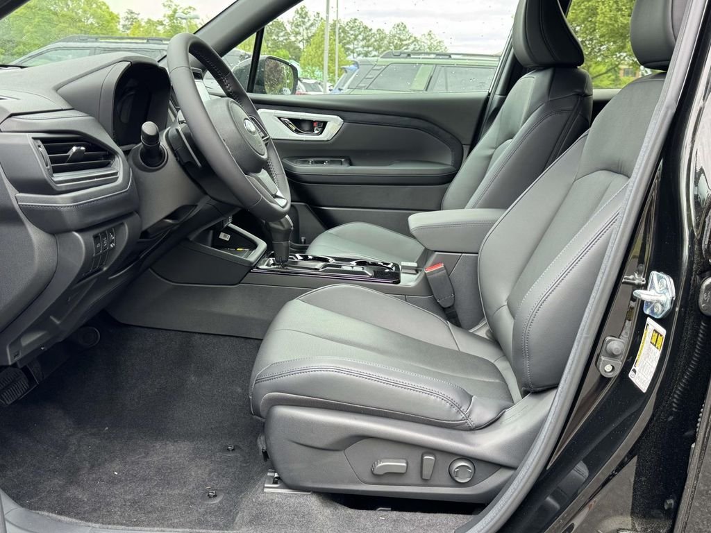 New 2026 CRYSTAL BLACK SILICA Subaru Limited Hybrid image 16