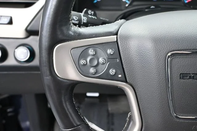 2020 GMC Yukon Denali - Photo 33