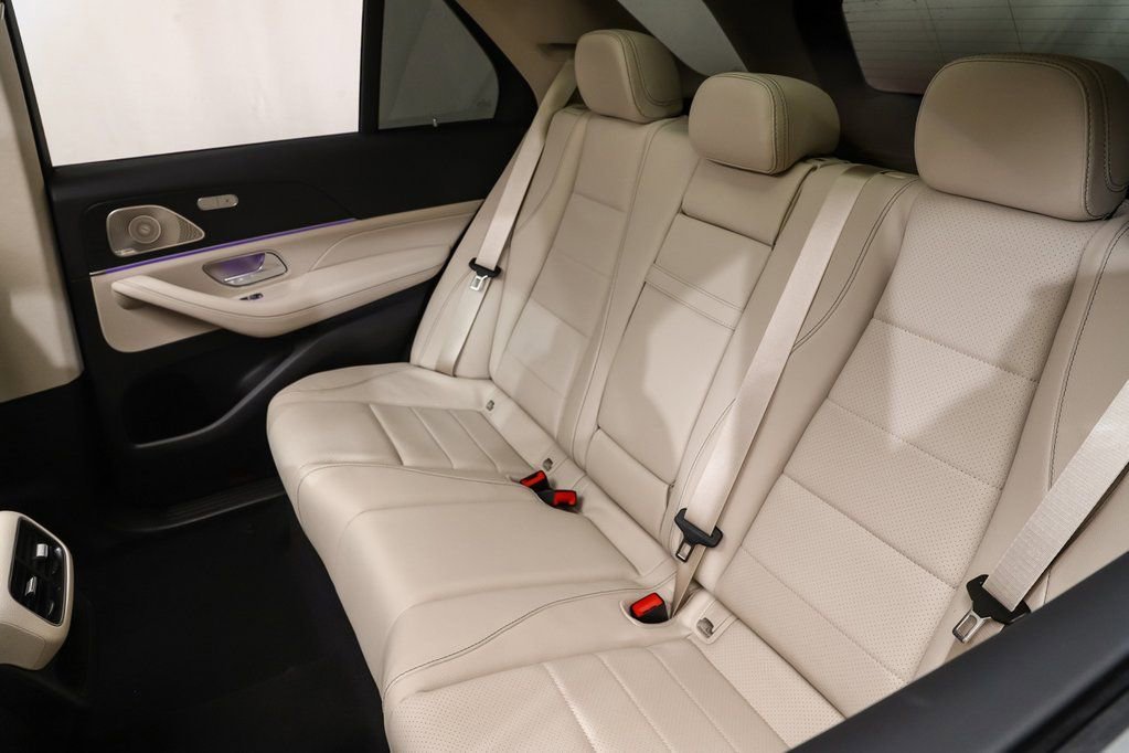 New 2026 Selenite Grey Metallic Mercedes-Benz GLE 450 image 27