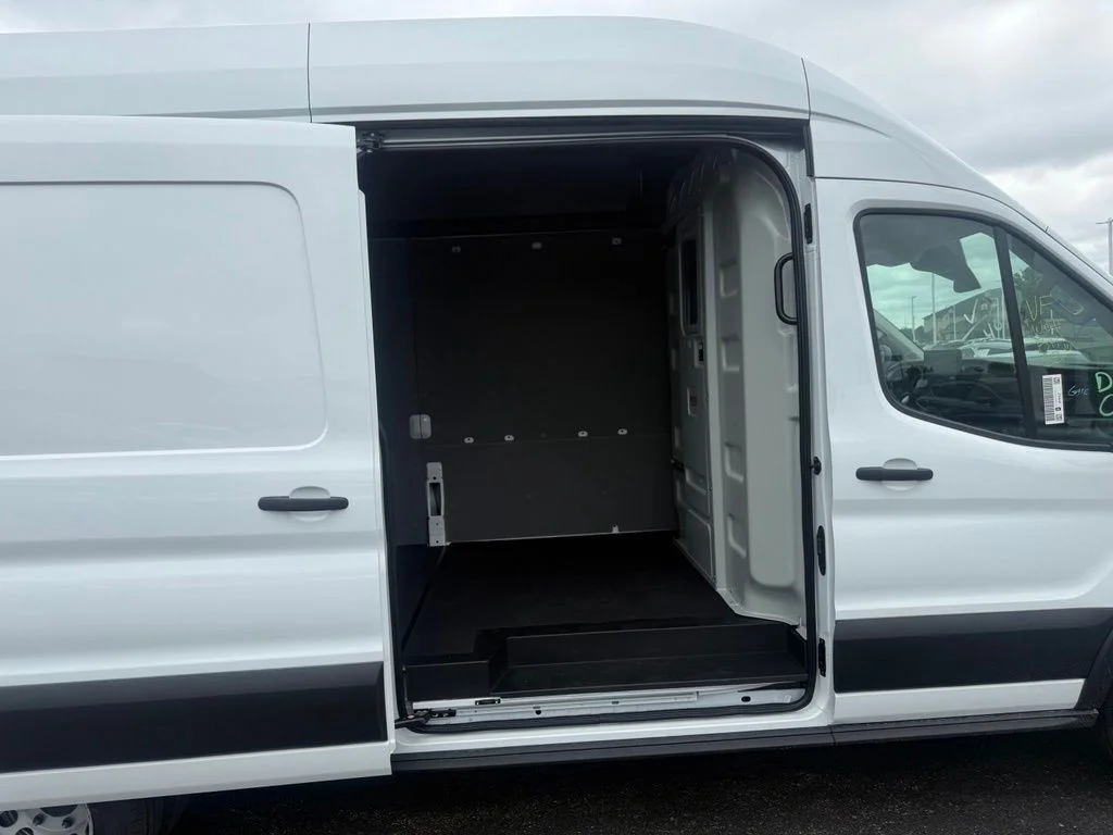 New 2026 Oxford White Ford Cargo Van image 43