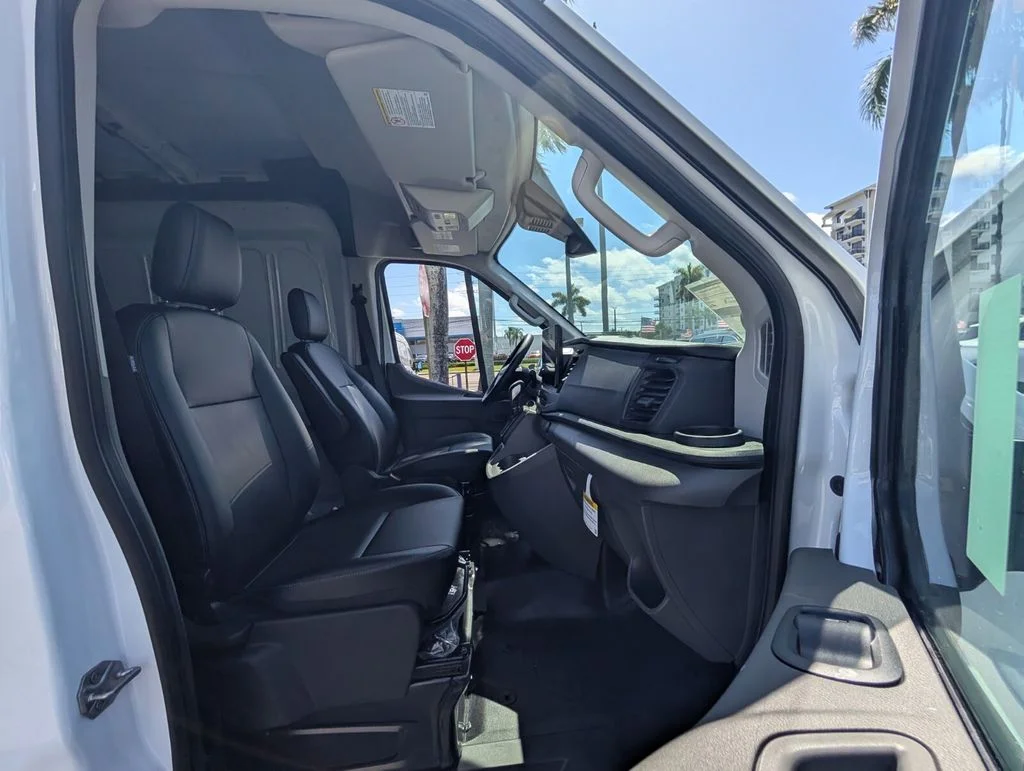 New 2026 White Ford Base image 7