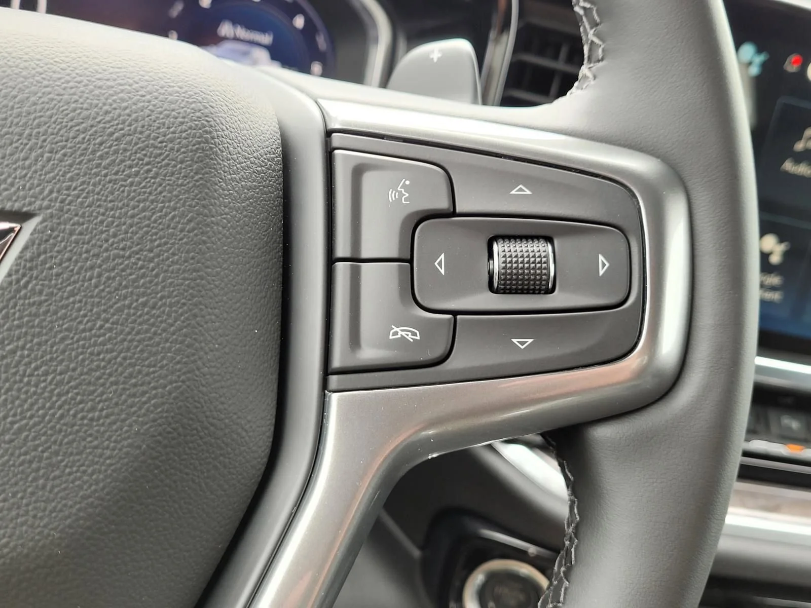 2026 Chevrolet Silverado 1500 LTZ - Photo 20