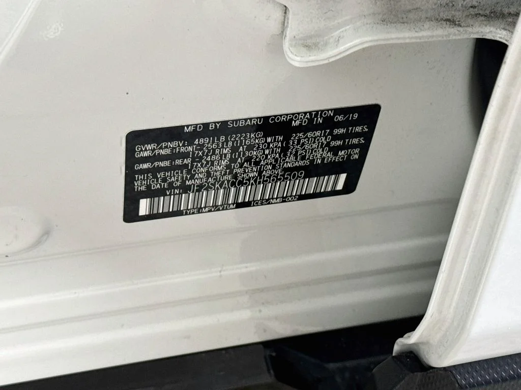 Used 2019 Crystal White Pearl Subaru Base image 29