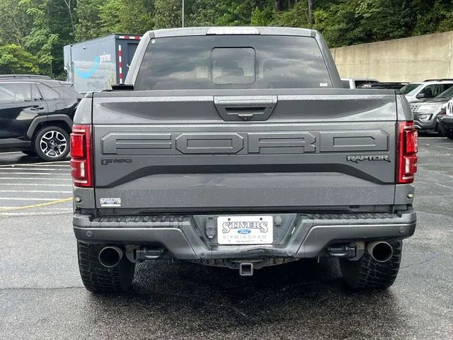Used 2018  Ford Raptor image 5