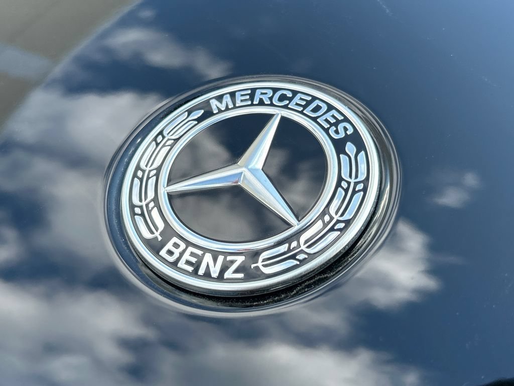 New 2027 Black Mercedes-Benz GLC 300 image 64