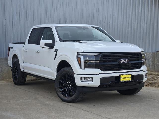 New 2026 Star White Metallic Tri-Coat FORD Platinum® image 23