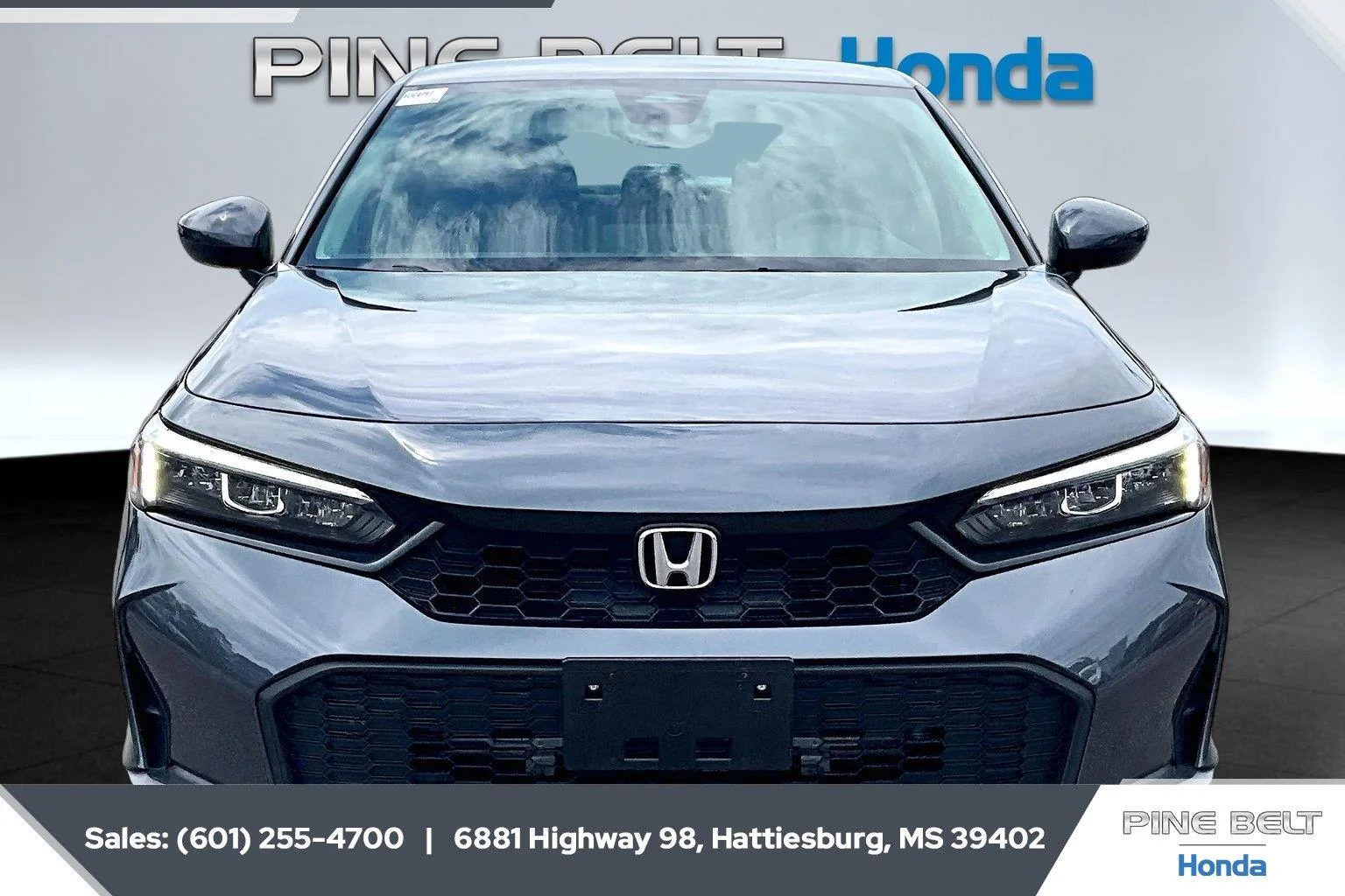 Used 2025 Meteorite Gray Metallic Honda LX image 3