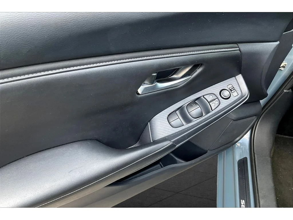 Used 2024 Gray Nissan SV image 17