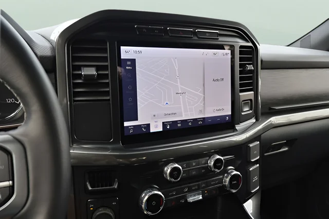 Used 2023 White Ford XLT image 19