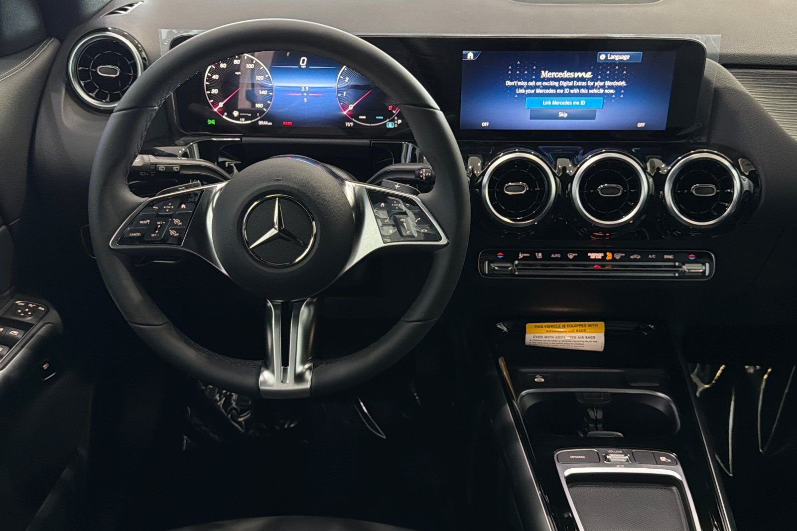 New 2026 Polar White Mercedes-Benz GLA 250 image 22