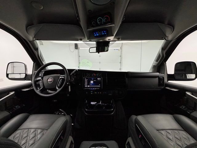 Used 2025 Onyx Black GMC Explorer Limited SE image 25