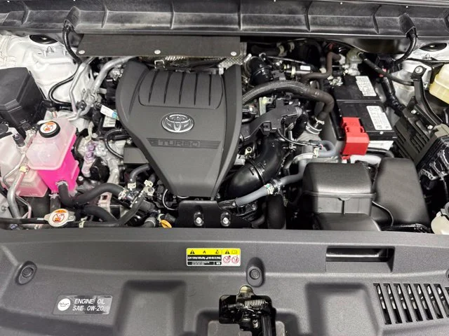 Used 2023 Beige Toyota XLE image 9