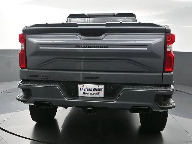 Used 2022 Gray Chevrolet RST image 6