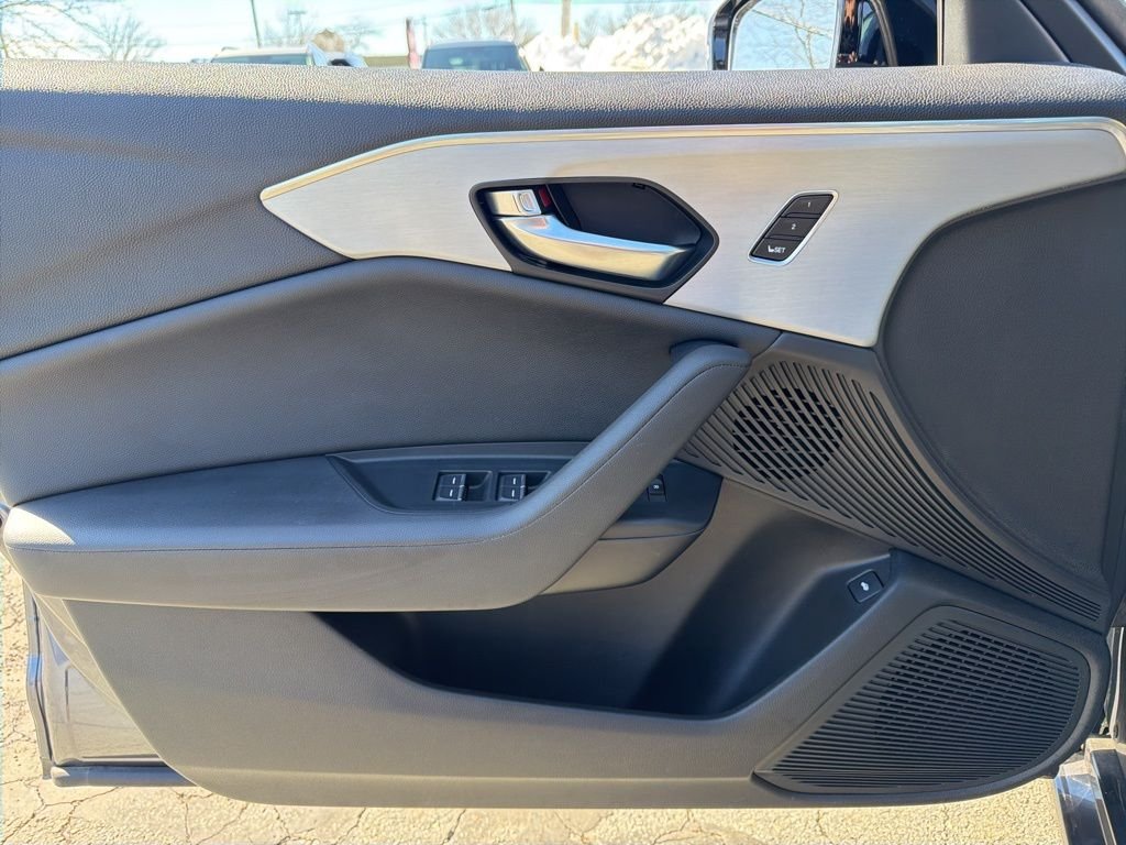 2023 Acura TLX Base - Photo 11