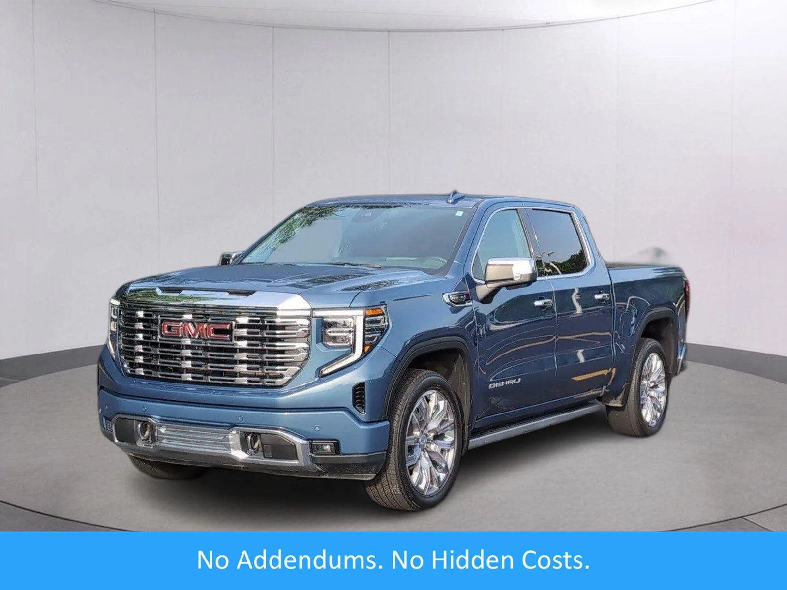 Used 2025 Downpour Metallic GMC Denali image 1