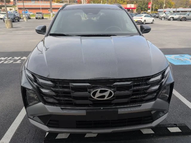 Used 2025 Gray Hyundai SEL image 2