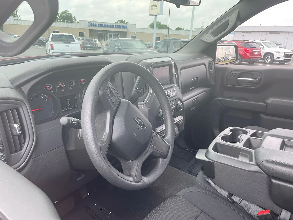 Used 2021 RED HOT Chevrolet Custom Trail Boss image 10