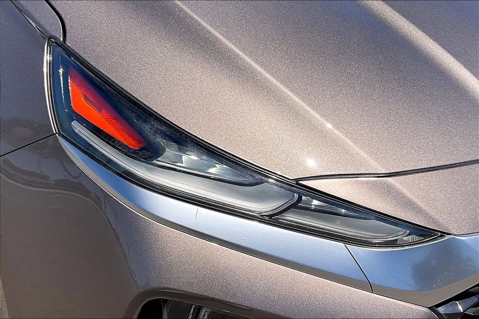 Used 2019 Earthy Bronze Hyundai Ultimate image 26
